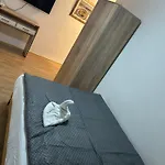 Pansion , Mostar