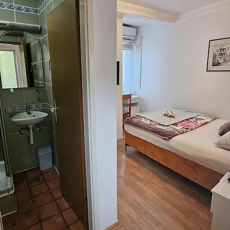 Pansion , Apartment