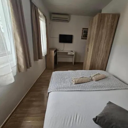 Pansion , Appartement *